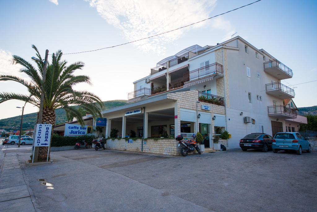 Apartments Barba Trogir Bagian luar foto