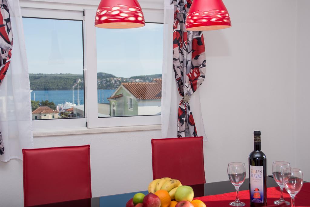 Apartments Barba Trogir Bagian luar foto