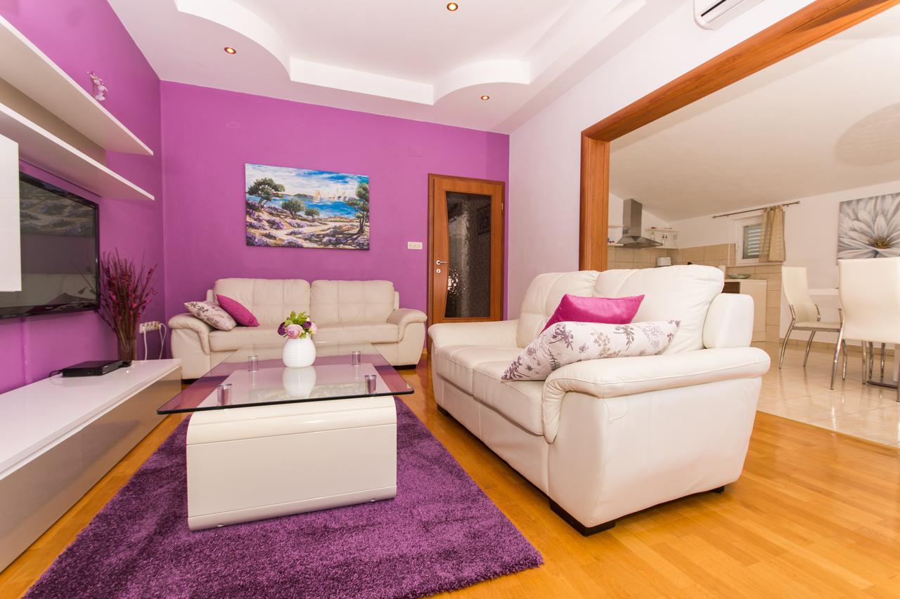 Apartments Barba Trogir Bagian luar foto